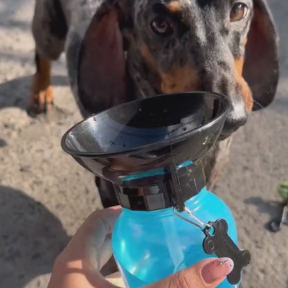 Botella de agua portátil para mascotas ™